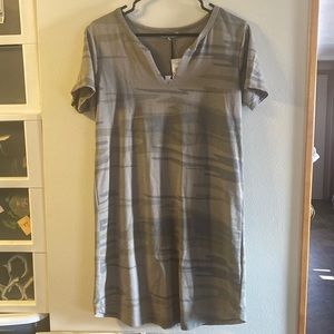 Brand new with tags camo colored dress size medium by Z Supply